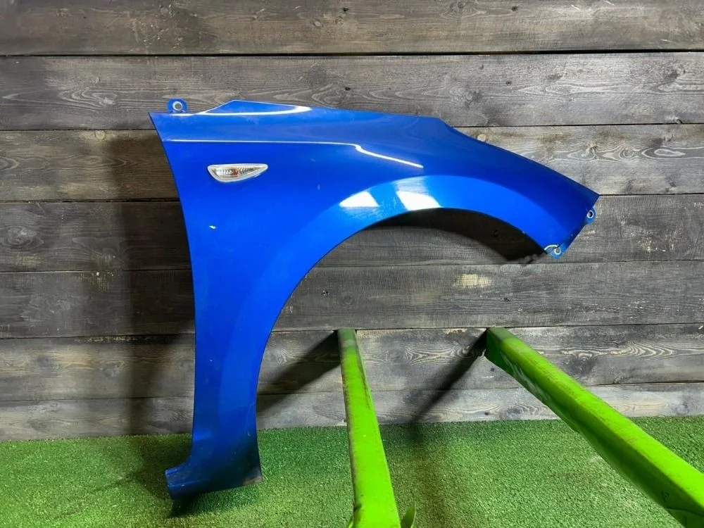 Крыло переднее правое Hyundai Solaris 2