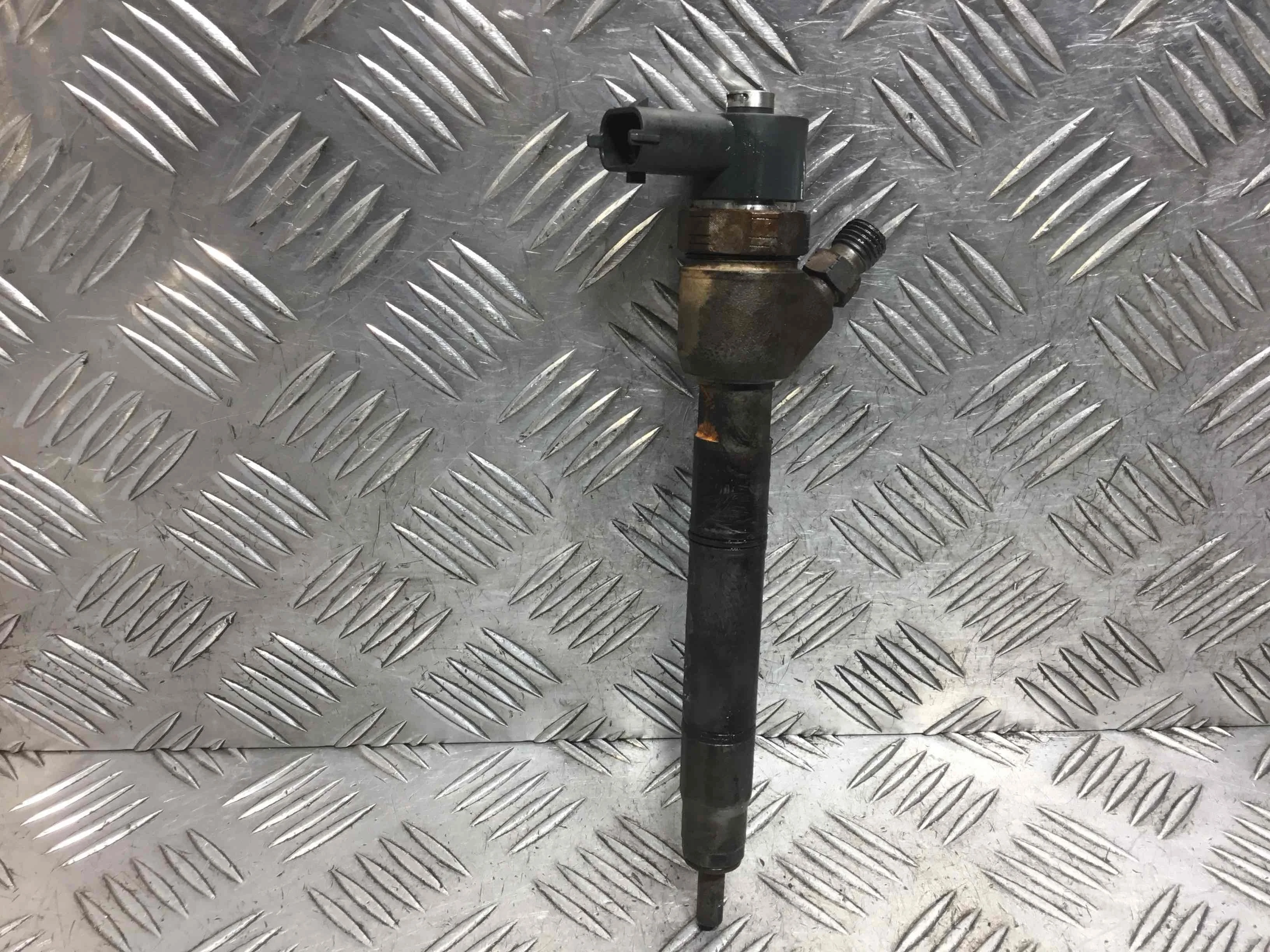 Форсунка Kia Ceed 1 поколение 2006 - 2010 дизель 1.5 CRDi Механика Х/б