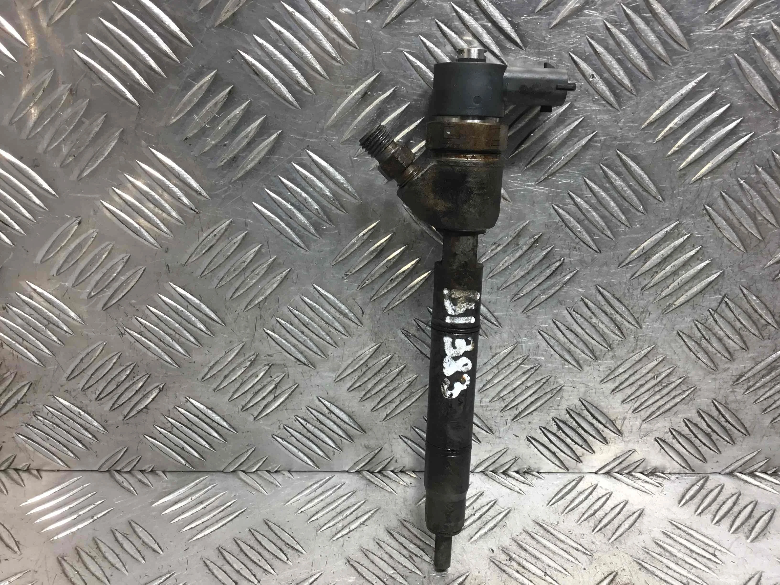 Форсунка Kia Ceed 1 поколение 2006 - 2010 дизель 1.5 CRDi Механика Х/б