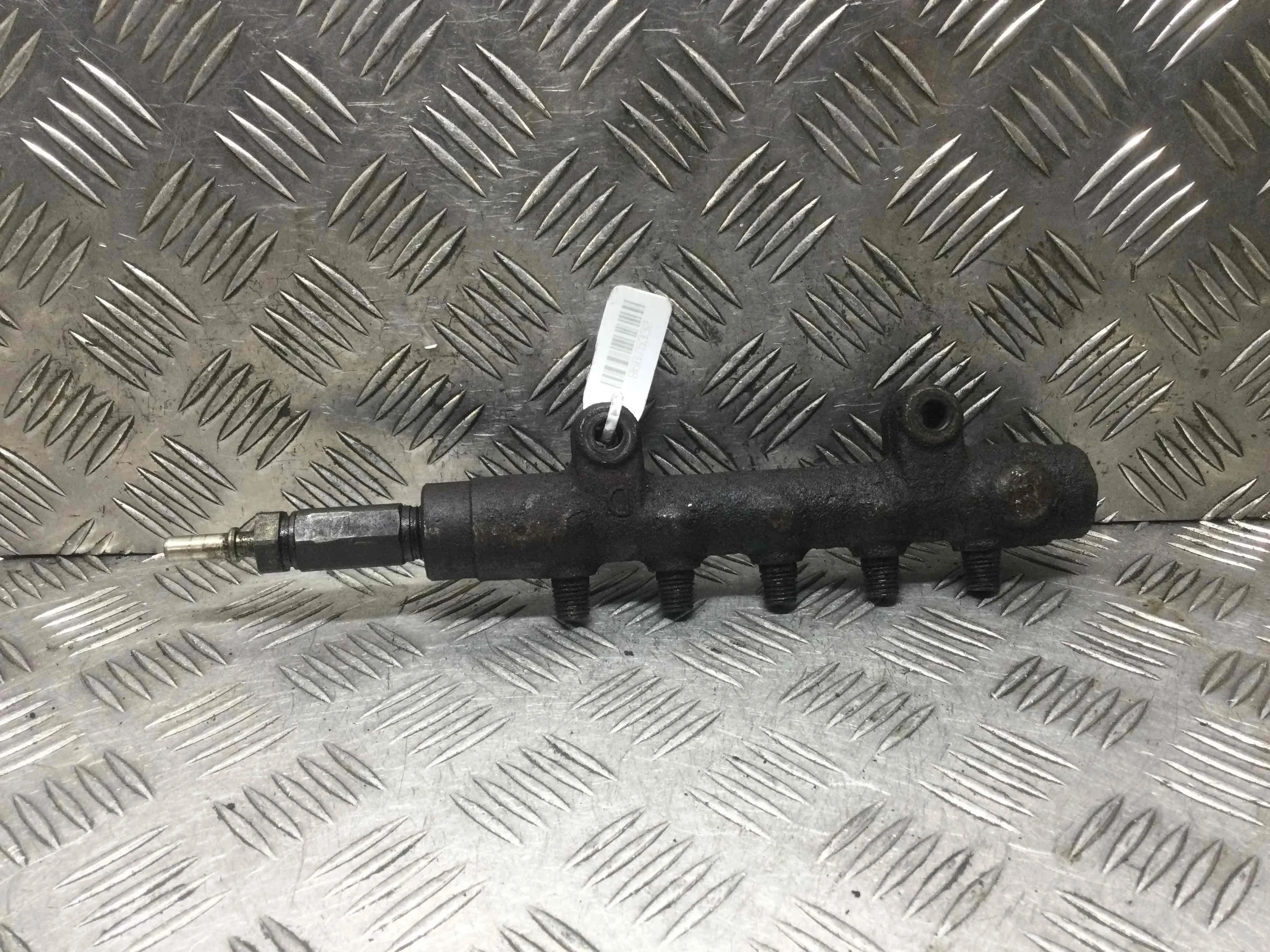 Топливная рампа Ford Transit 3 поколение [рестайлинг] (2006-2013) дизель 2.2 TDCi Механика Микроавтобус