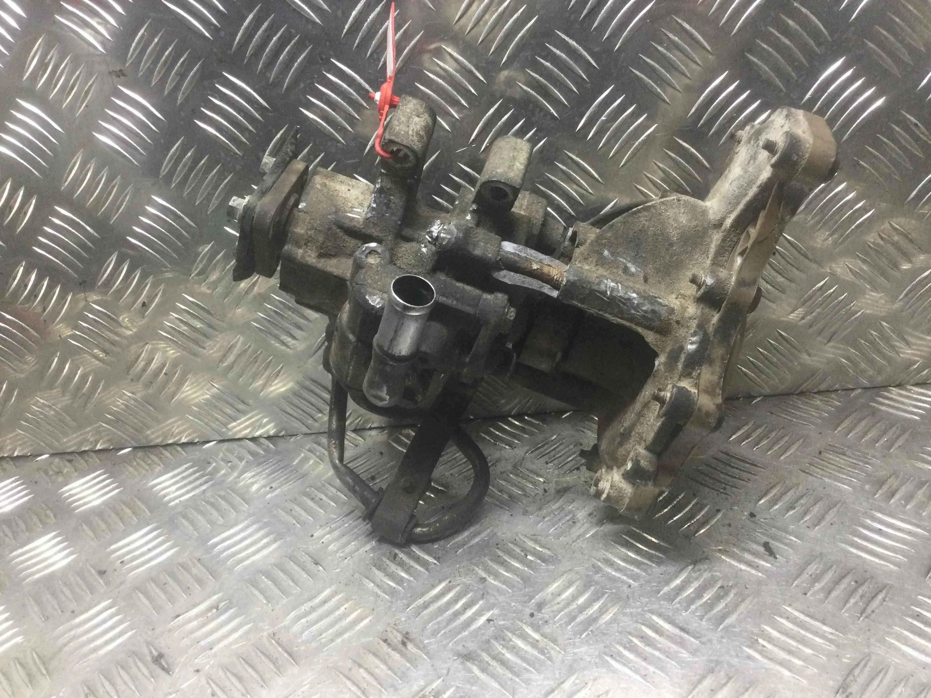 Насос гидроусилителя руля Ford Transit 3 поколение [рестайлинг] (2006-2013) дизель 2.2 D Механика Фургон