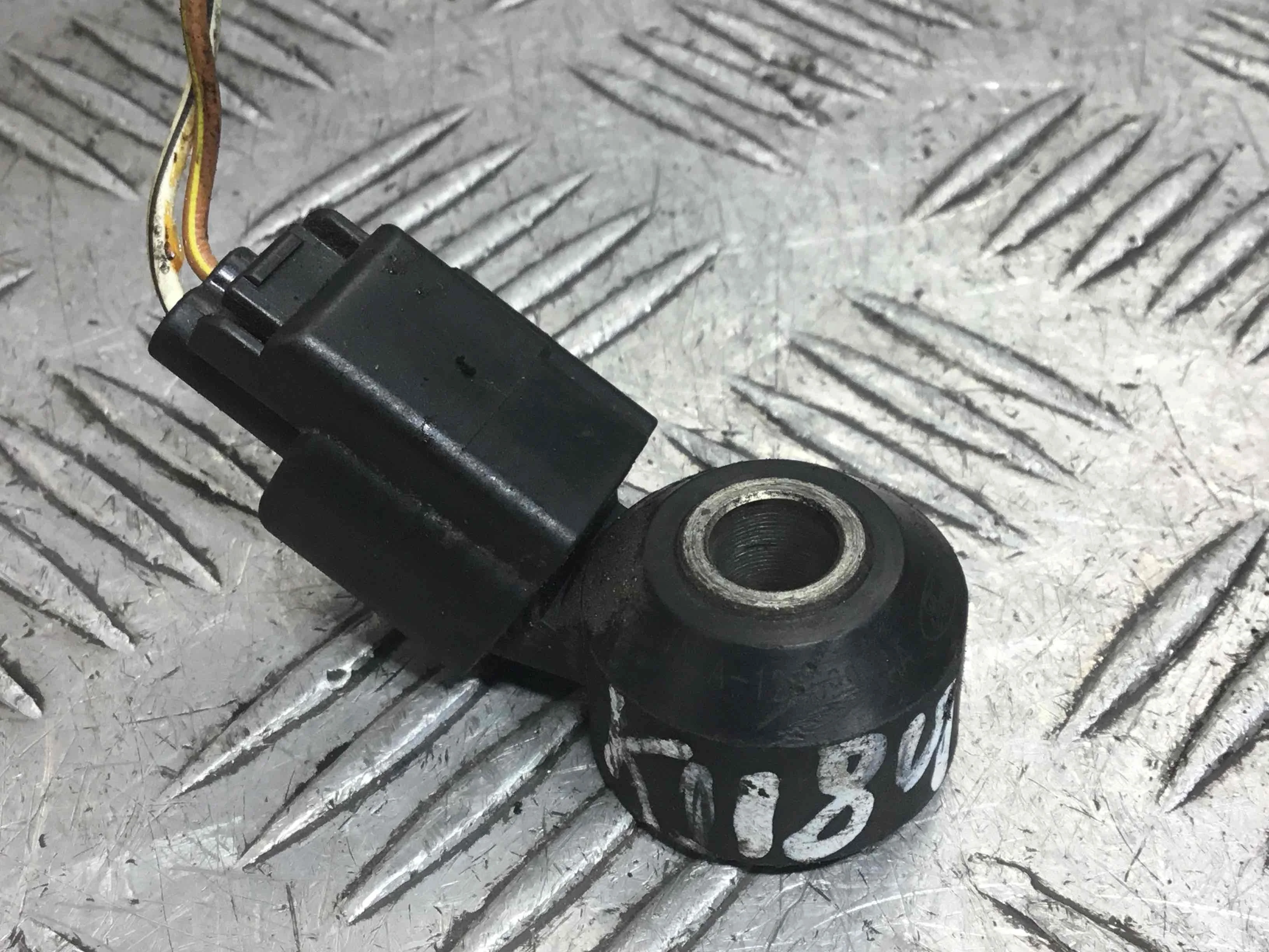 Датчик детонации Ford Tourneo Connect 1 поколение (2002-2009) дизель 1.8 TDDi Механика Фургон