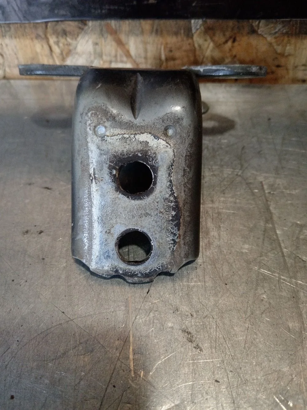 Петля двери передней Nissan Pathfinder III рестайлинг (2010—2014) 2014 KAP