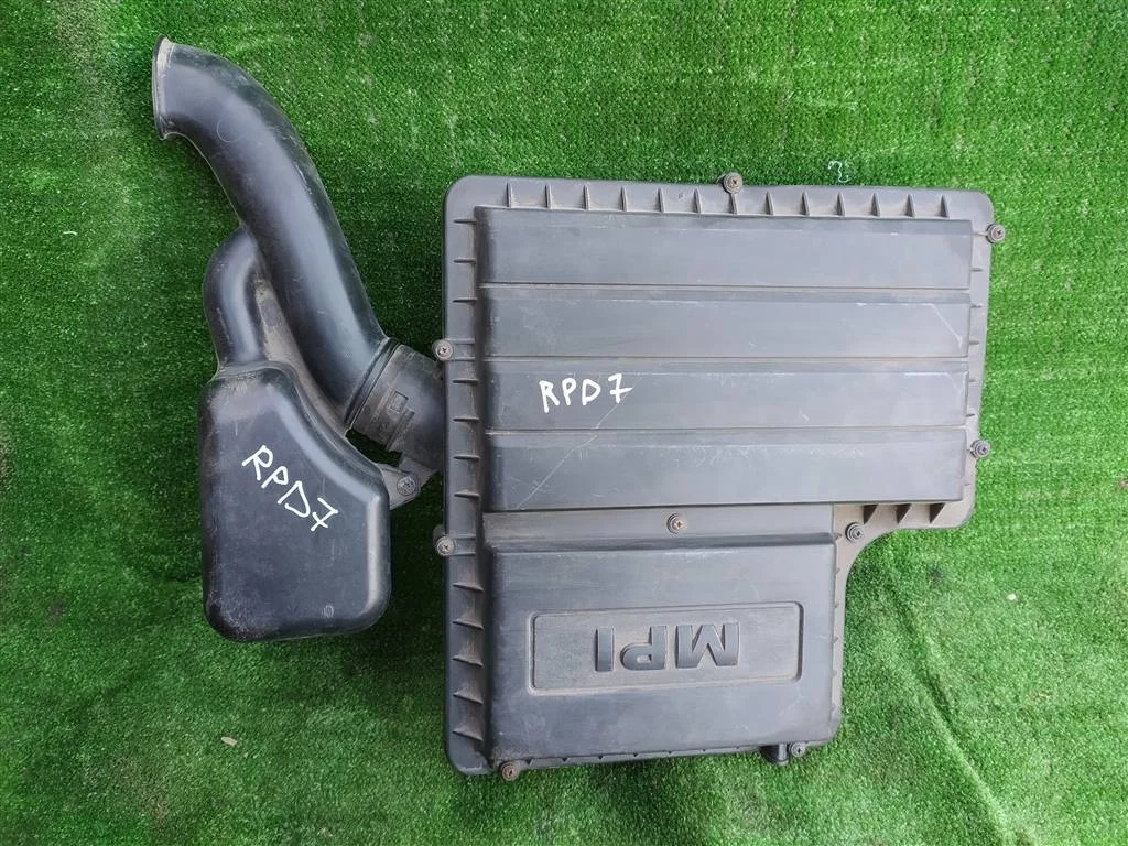 Б.у. резонатор воздушного фильтра SKODA RAPID SKODA RAPID