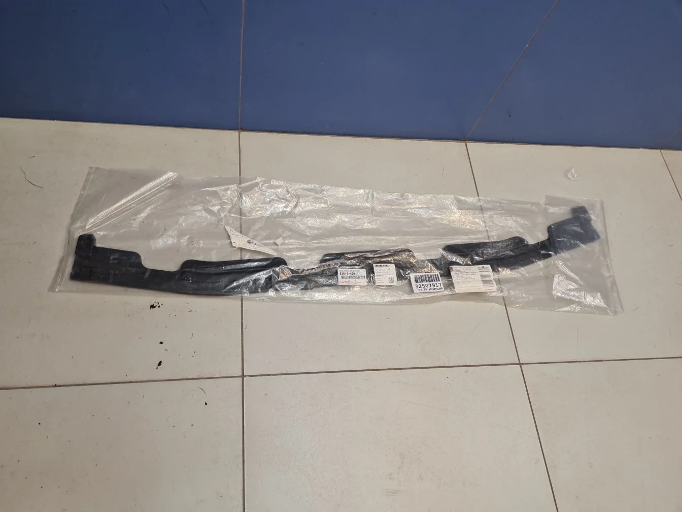 Наполнитель заднего бампера для Toyota RAV 4 2005-2013