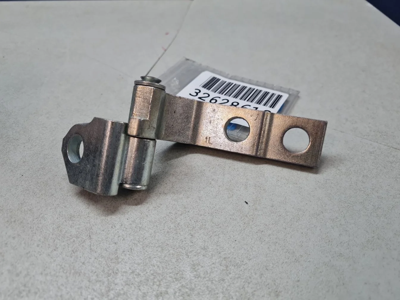 Петля двери передней левой верхняя для Lexus GS S190 2005-2011