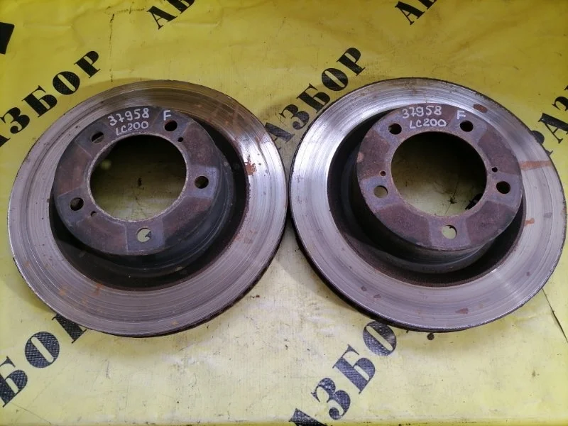 Диск тормозной передний Toyota Land Cruiser 200 2008-2021 2013 4351260180 4.5 1VDFTV 235Л/С DIESEL TURBO