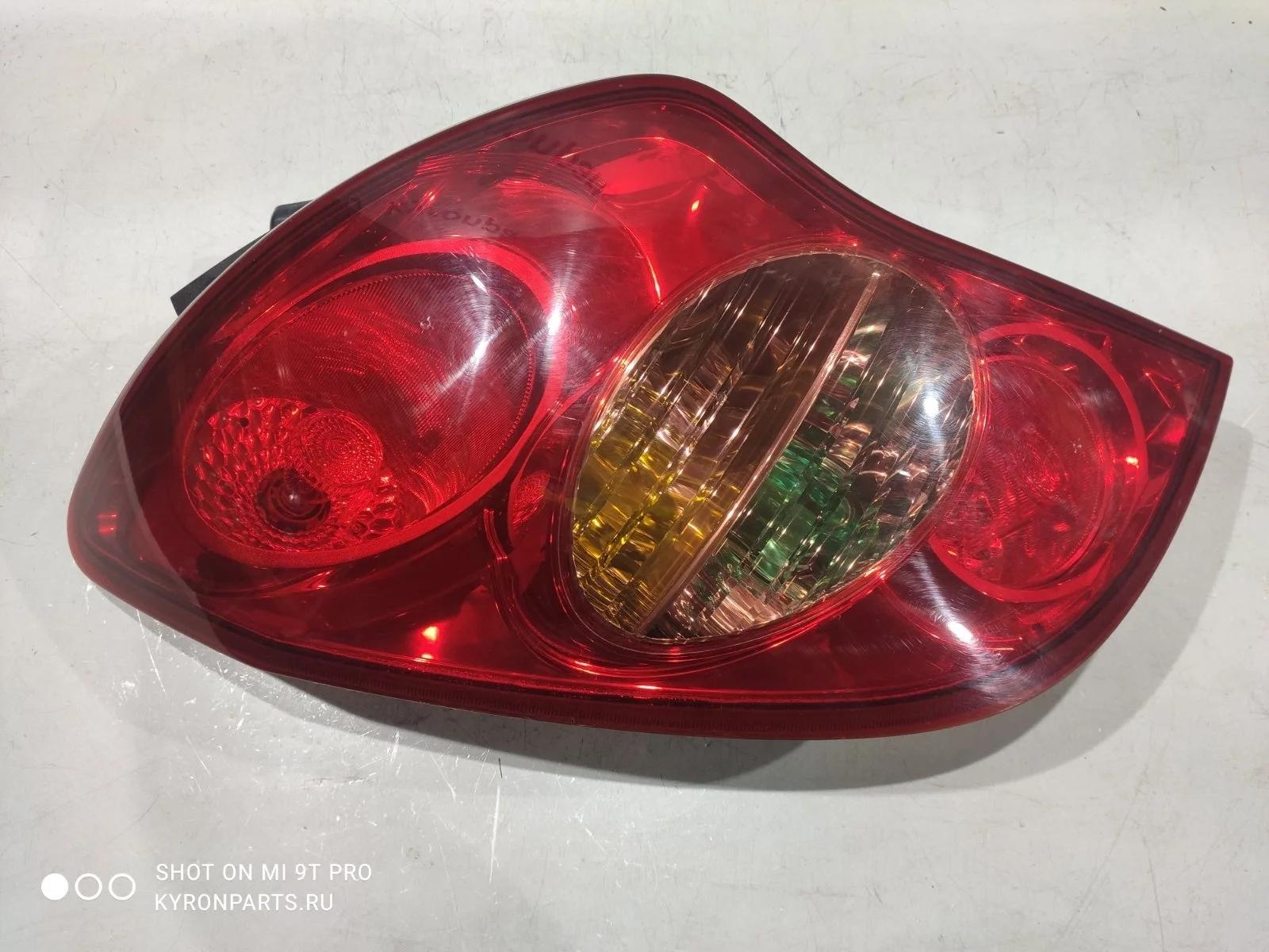 Фонарь SsangYong Actyon 2012 C200