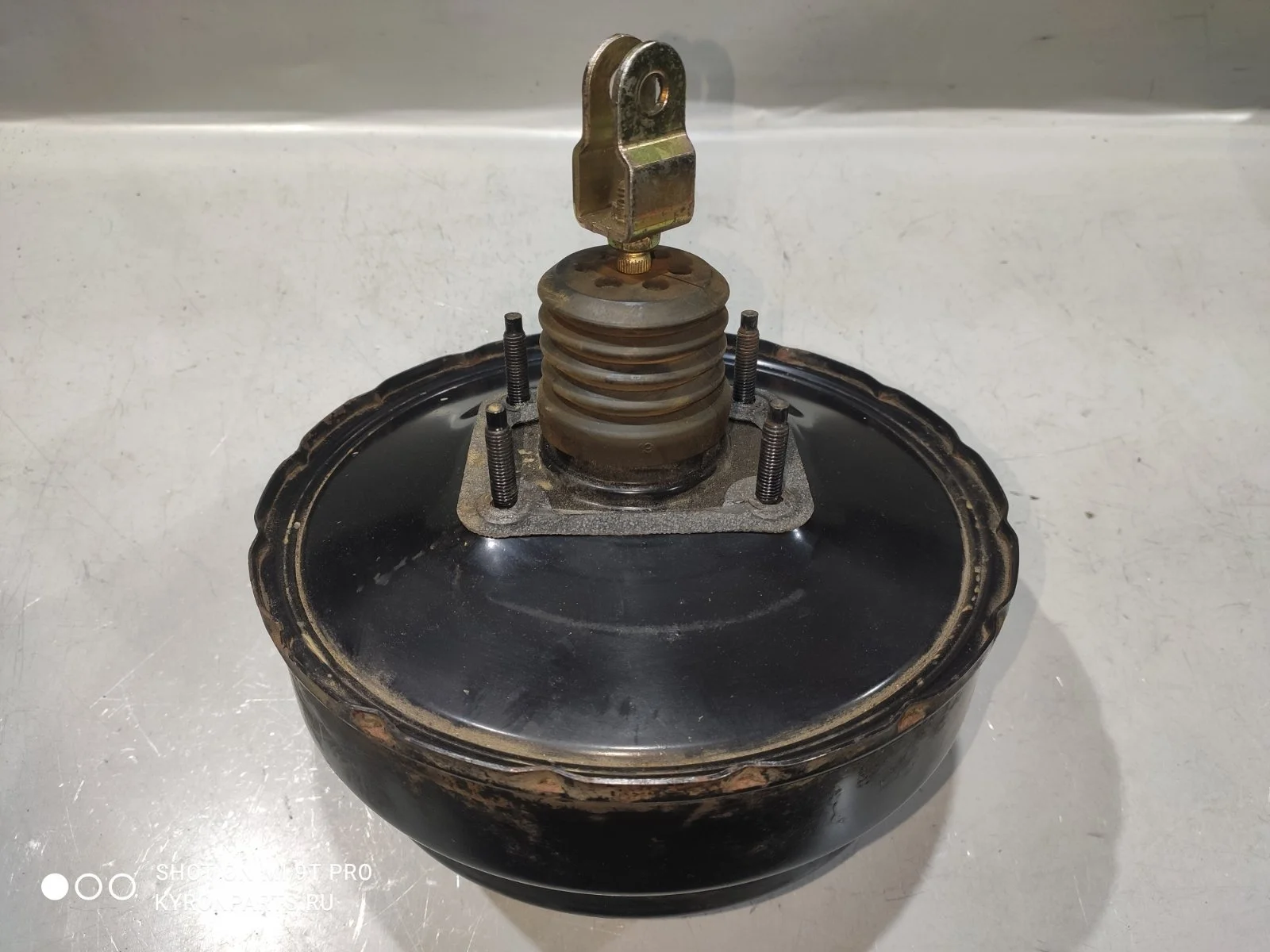 Усилитель тормозов вакуумный Ssangyong Kyron