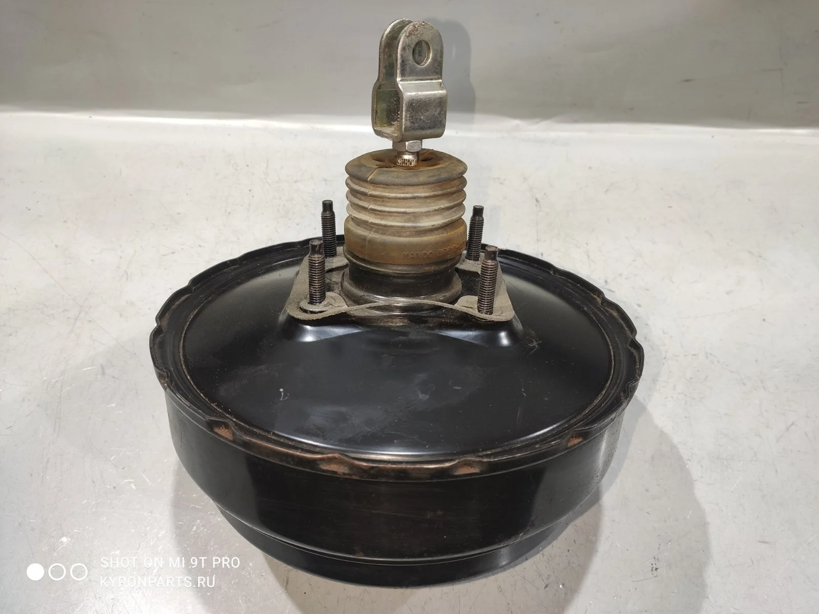 Усилитель тормозов вакуумный Ssangyong Kyron