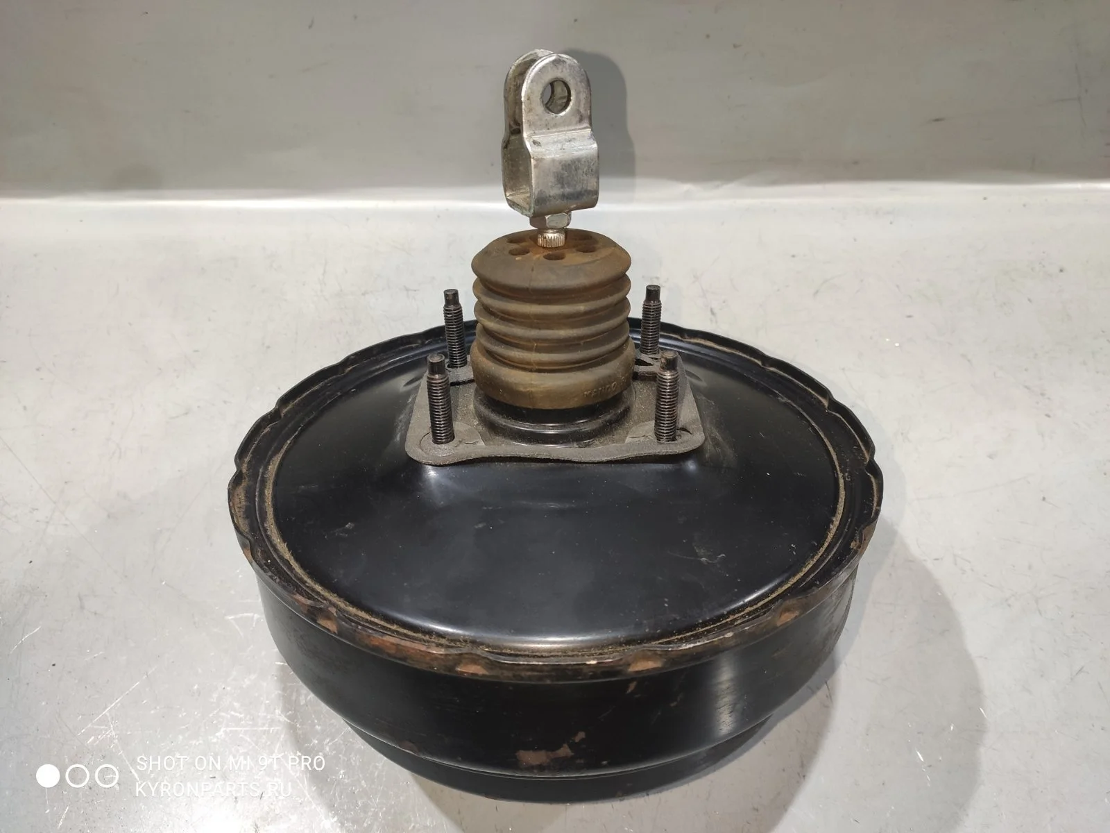 Усилитель тормозов вакуумный Ssangyong Kyron