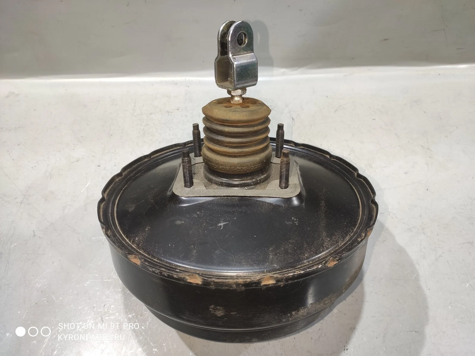 Усилитель тормозов вакуумный Ssangyong Kyron