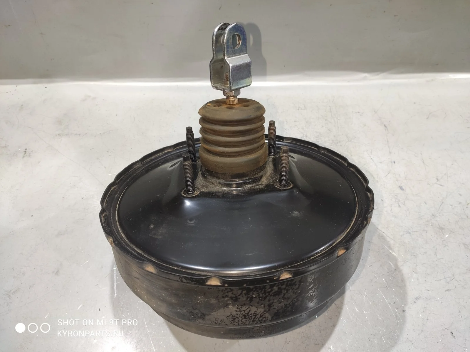 Усилитель тормозов вакуумный Ssangyong Kyron