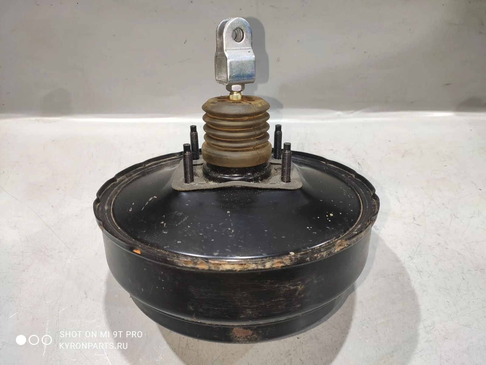 Усилитель тормозов вакуумный Ssangyong Actyon Sports