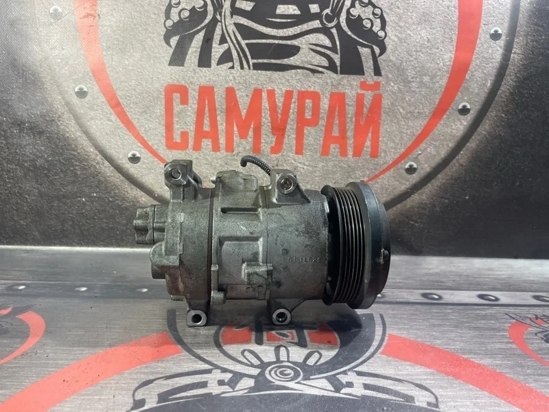 Компрессор кондиционера Toyota Corolla E150