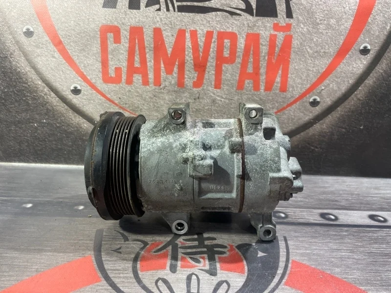 Компрессор кондиционера Toyota Corolla E150
