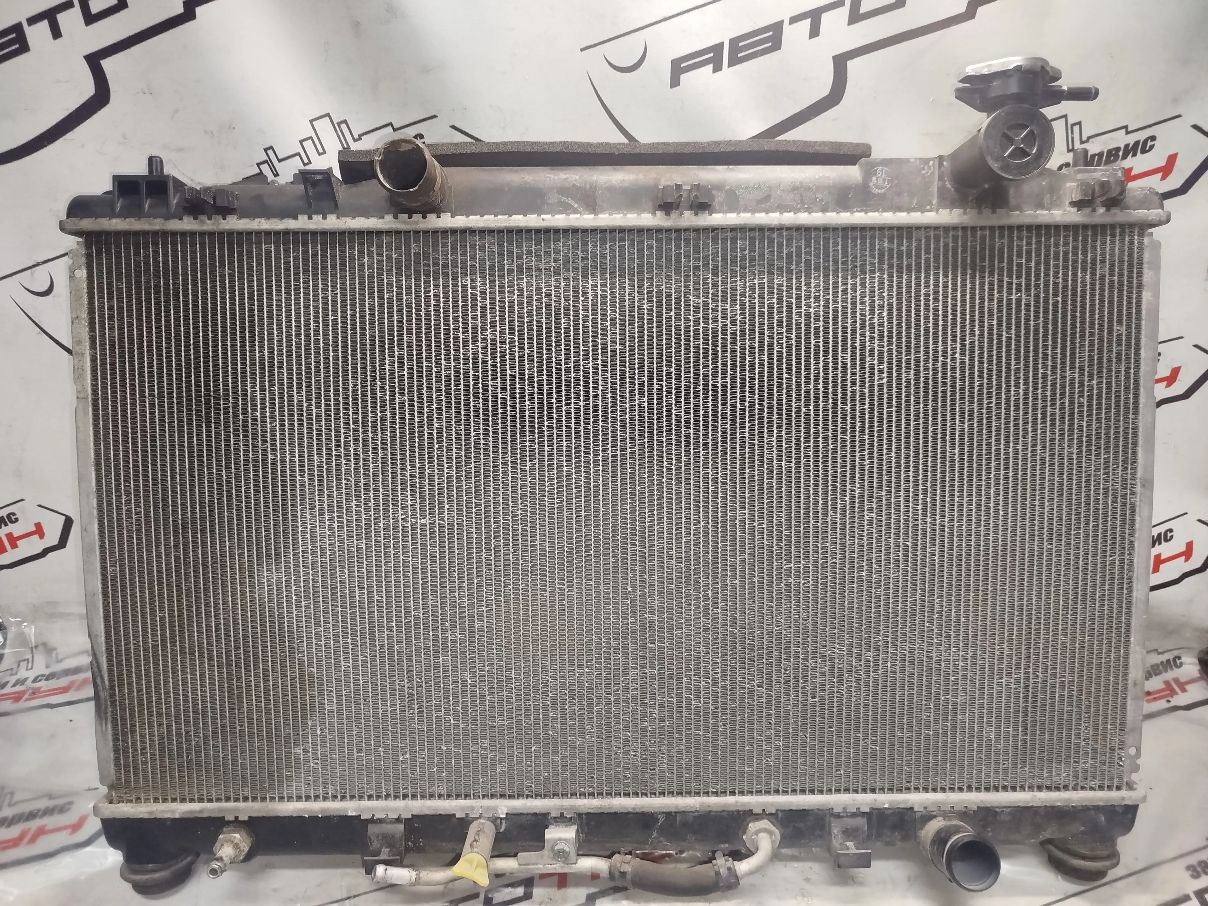 РАДИАТОР ДВИГАТЕЛЯ TOYOTA DAIHATSU 1640028630 DY030ZZ