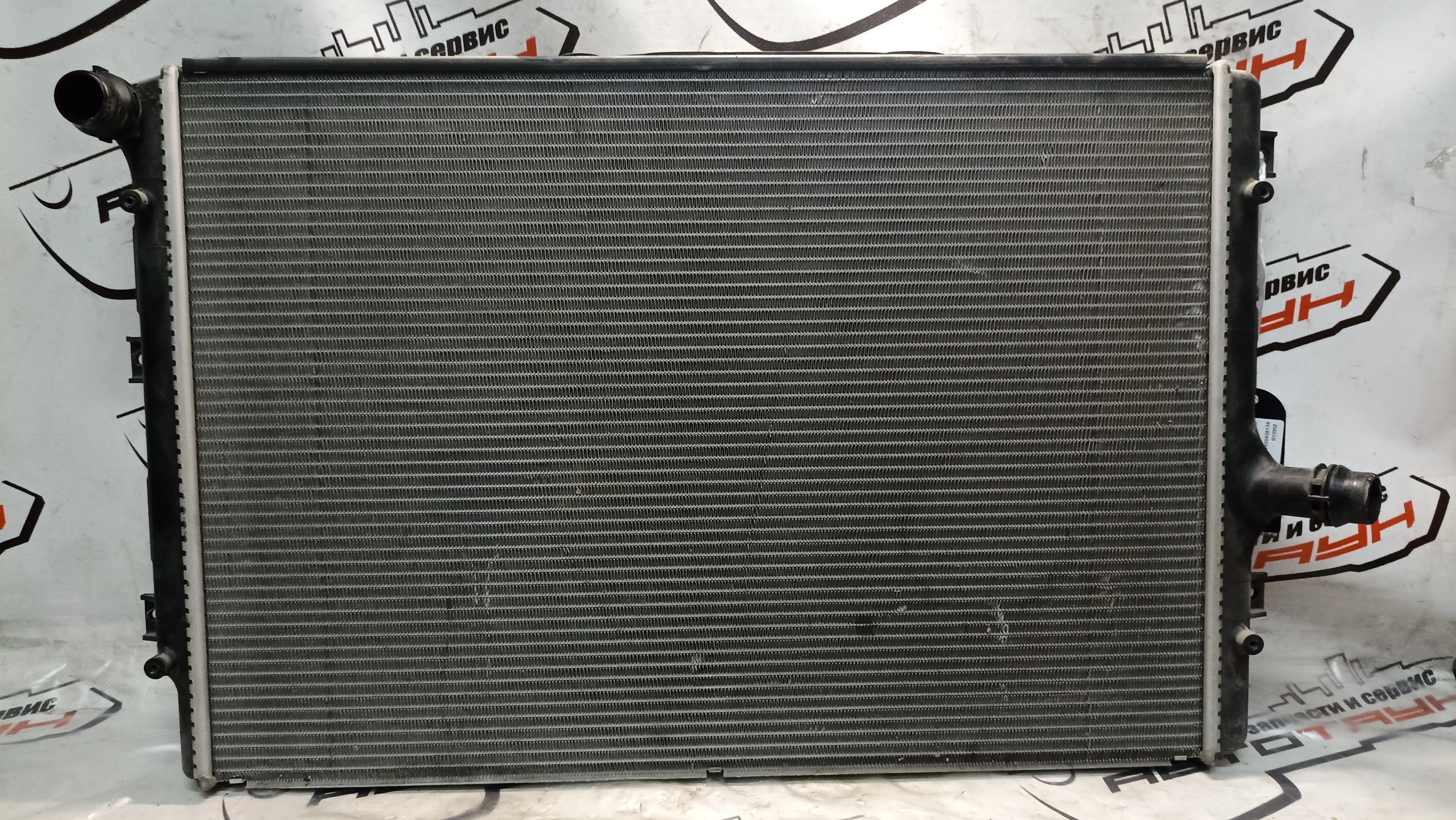 РАДИАТОР ДВИГАТЕЛЯ AUDI VOLKSWAGEN SEAT SKODA ... CFFA CFFB CFGB CLJA ... TOLEDO TOURAN TT YETI ... 8PA AJ5 AV2 AV3 БЕЗ ДИФФУЗОРА 1K0121251AB DY295Z