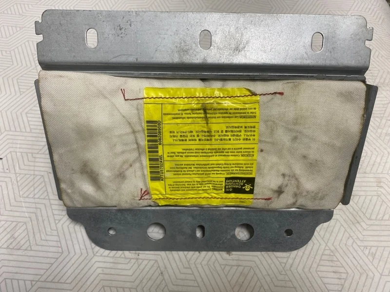 Подушка безопасности пассажира Kia Sorento