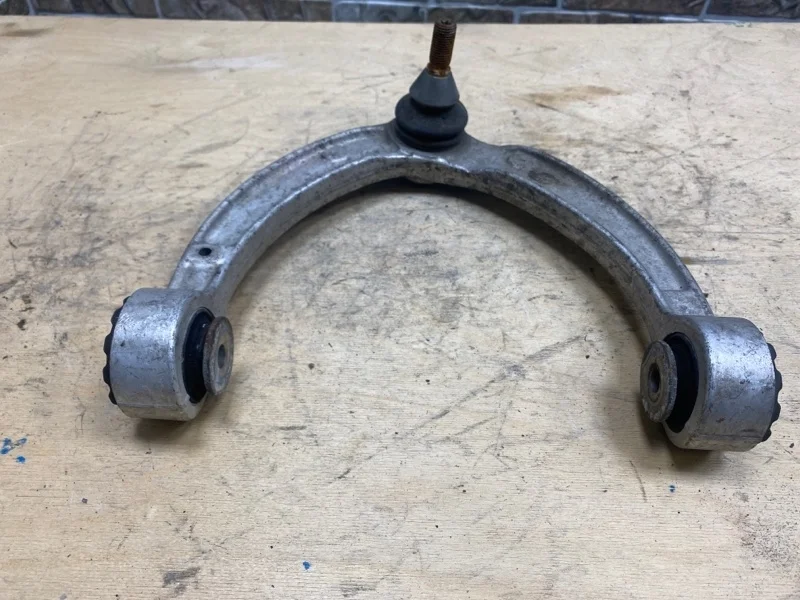 Рычаг подвески верхний Mercedes-Benz -Class 2013 W166