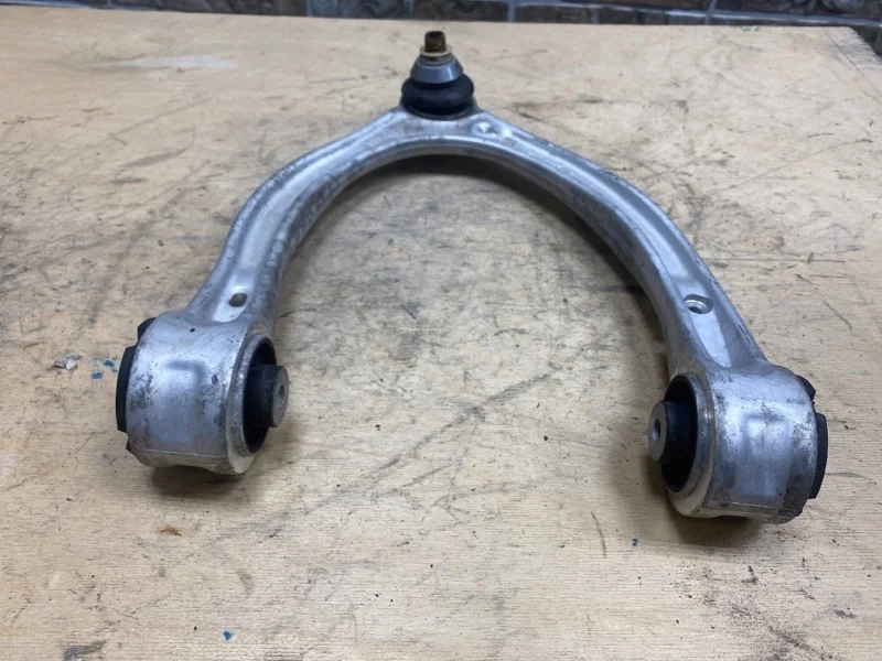 Рычаг подвески верхний Mercedes-Benz -class 2017 W205