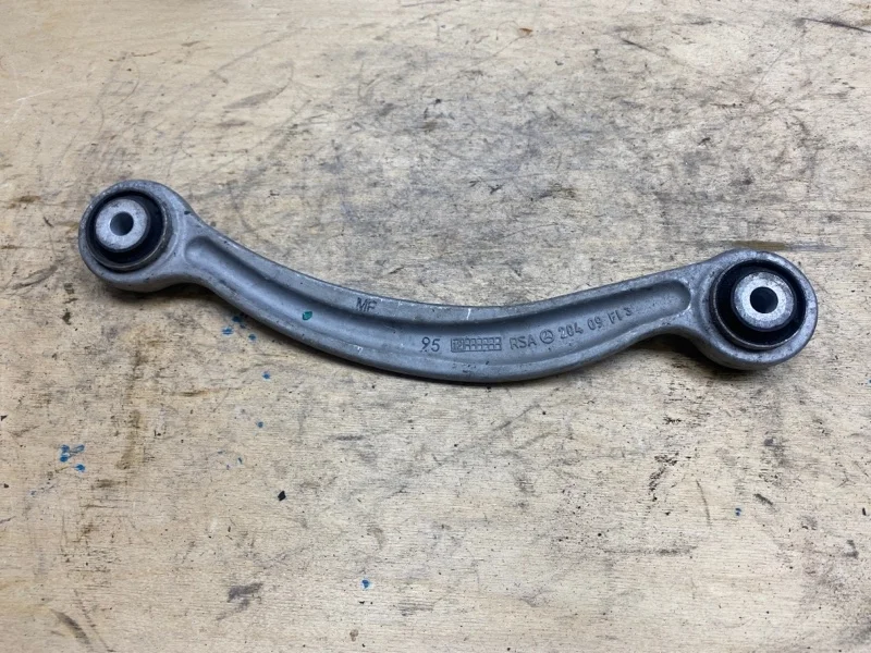 Рычаг подвески верхний Mercedes-Benz -Class 2012 W212