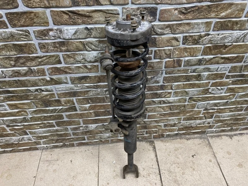 Амортизатор подвески BMW 5-Series 2011 F10