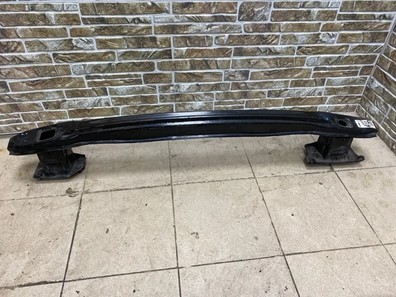 Усилитель бампера Mercedes-Benz -class 2017 W205