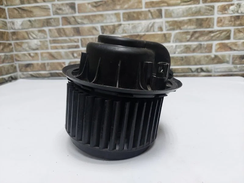 Мотор печки Volkswagen Transporter 2010 T5