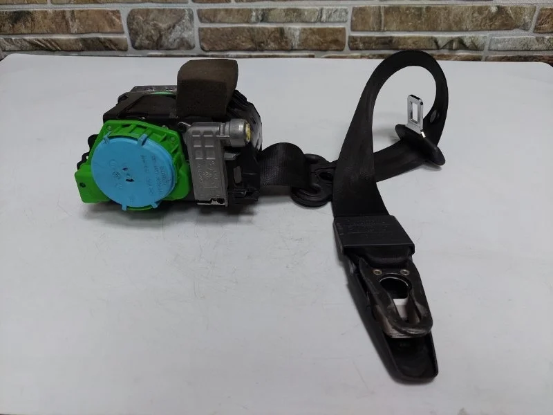 Ремень безопасности Audi A4 2010 B8