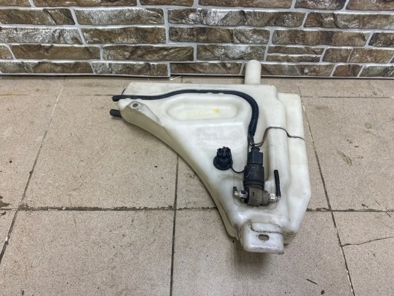 Бачок стеклоомывателя Audi Q7 2013 4L