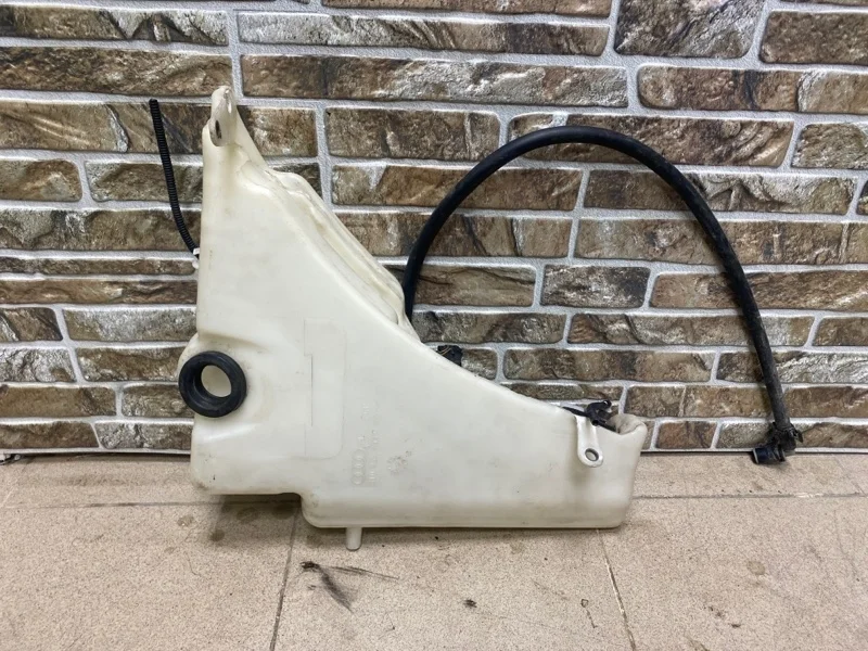 Бачок стеклоомывателя Audi A4 2013 B8