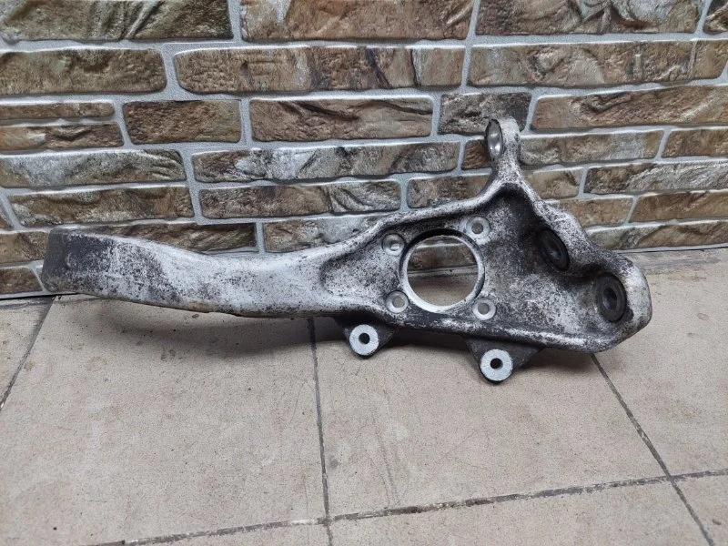 Кулак поворотный BMW X5 2013 E70