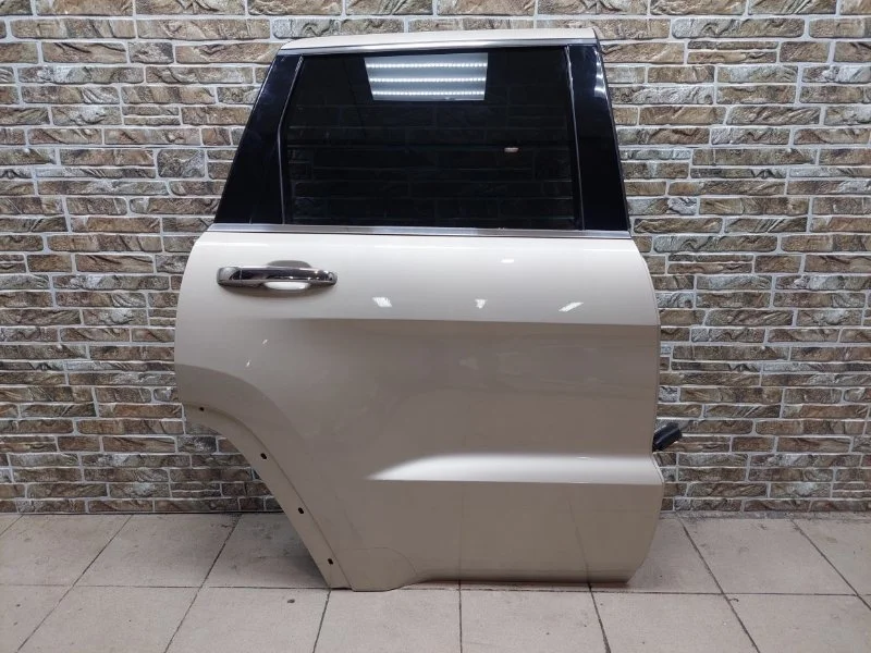 Дверь Jeep Grand Cherokee 2015 WK2