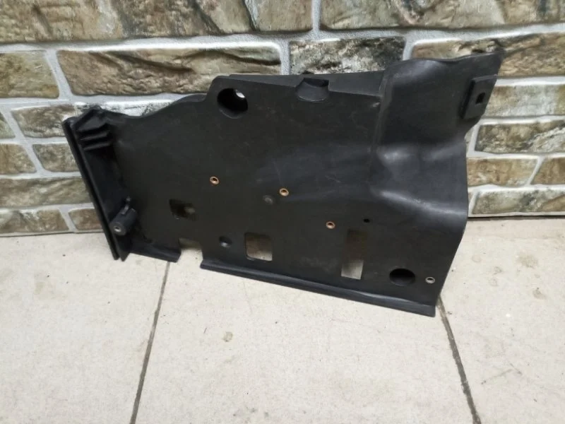 Крепление аккумулятора Land Rover Range Sport 2008 L320