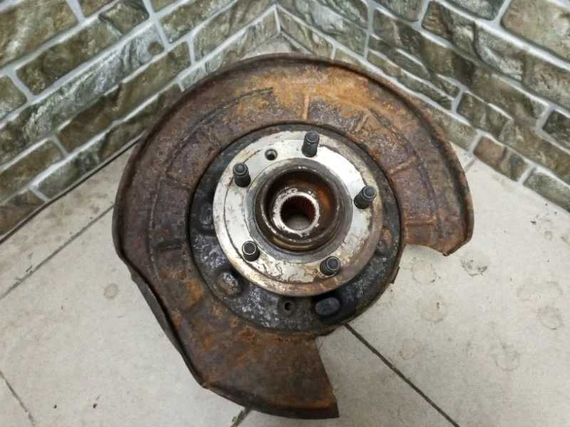 Кулак поворотный Land Rover Range Sport 2008 L320