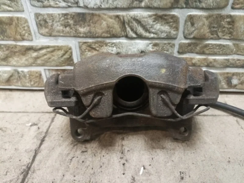 Суппорт тормозной Audi A4 2013 B8