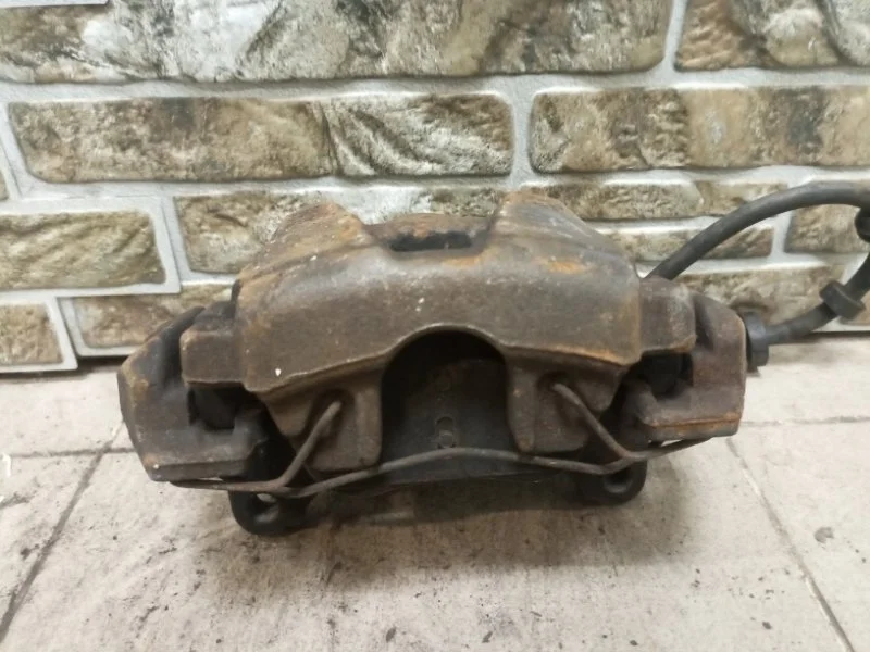 Суппорт тормозной Audi A4 2013 B8