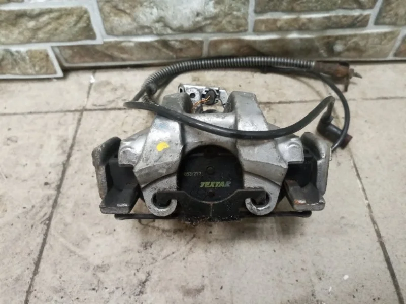 Суппорт тормозной Mercedes-Benz -Class 2011 W164