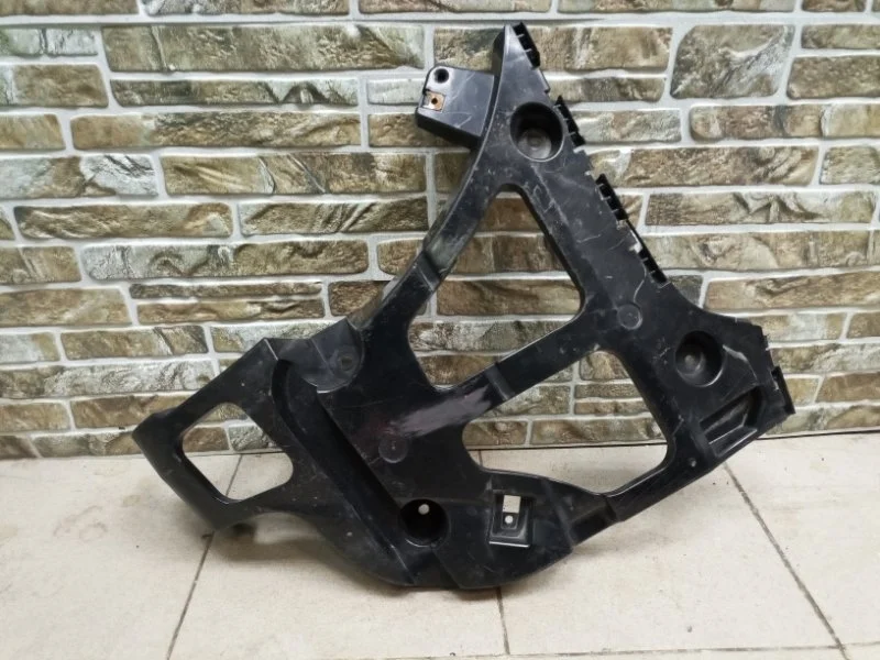 Крепление бампера BMW X5 2013 E70