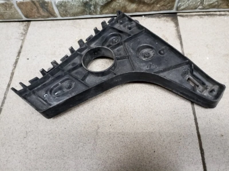 Крепление бампера Audi A7 2012 4G