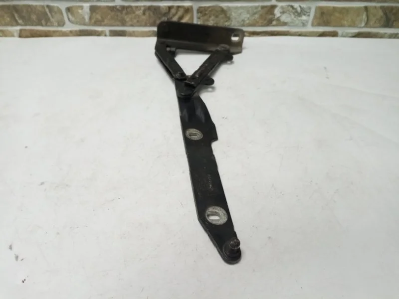 Петля капота Land Rover Range Sport 2012 L320