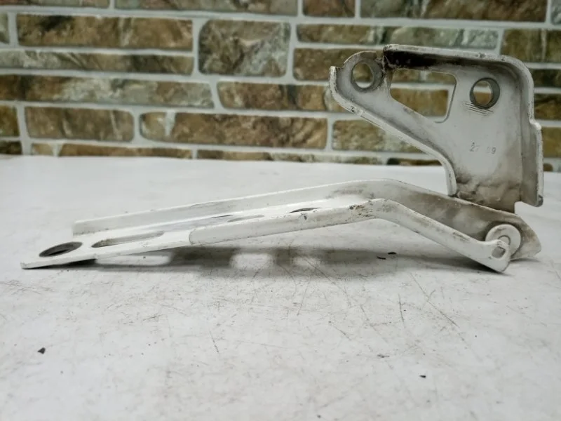 Петля капота Audi Q7 2013 4L