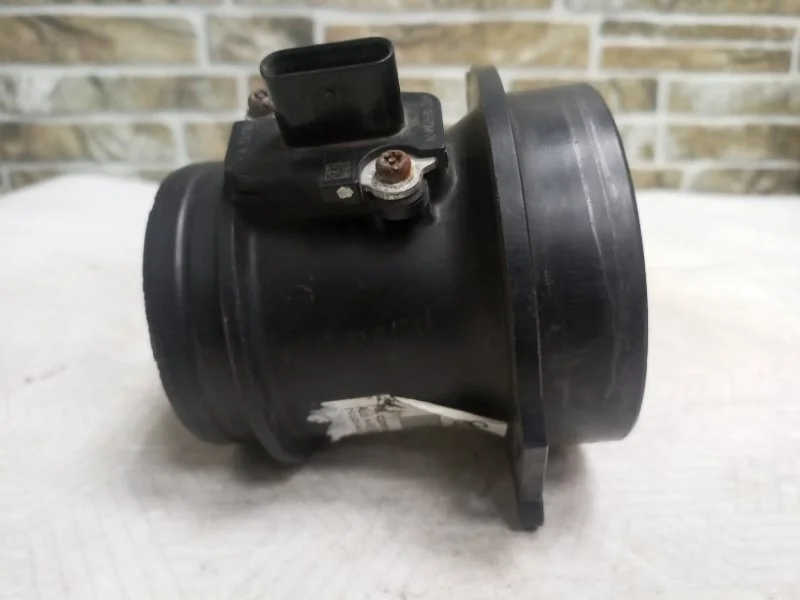 Расходомер воздуха Audi A4 2008 B8