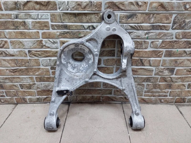 Рычаг подвески нижний Jeep Grand Cherokee 2018 WK2