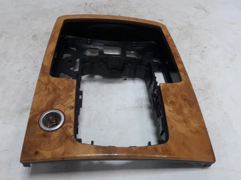 Накладка декоративная Audi Q7 2009