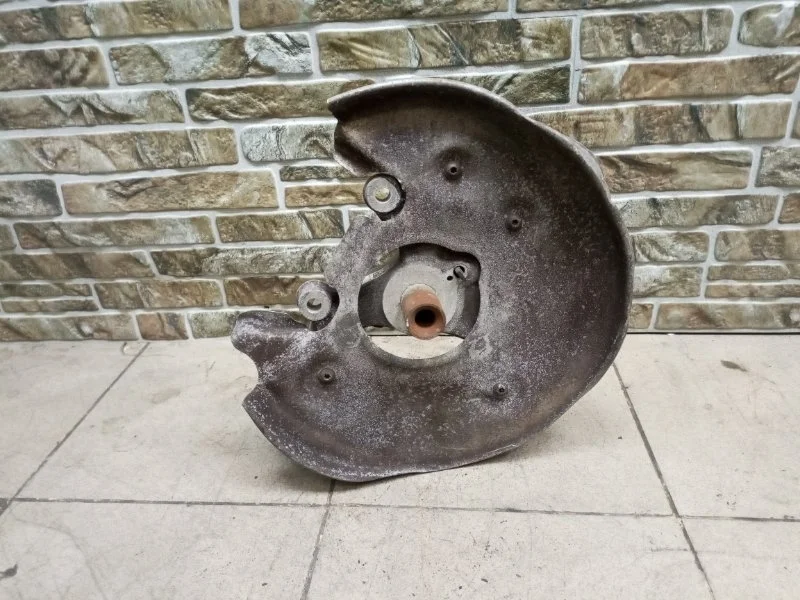 Кулак поворотный Audi A4 2010 B8