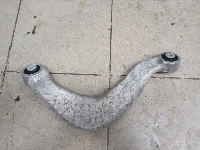 Рычаг подвески верхний Audi Q5 2009 8R