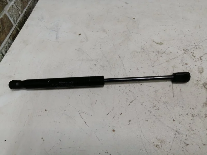 Амортизатор капота Land Rover Range Evoque 2017 L538