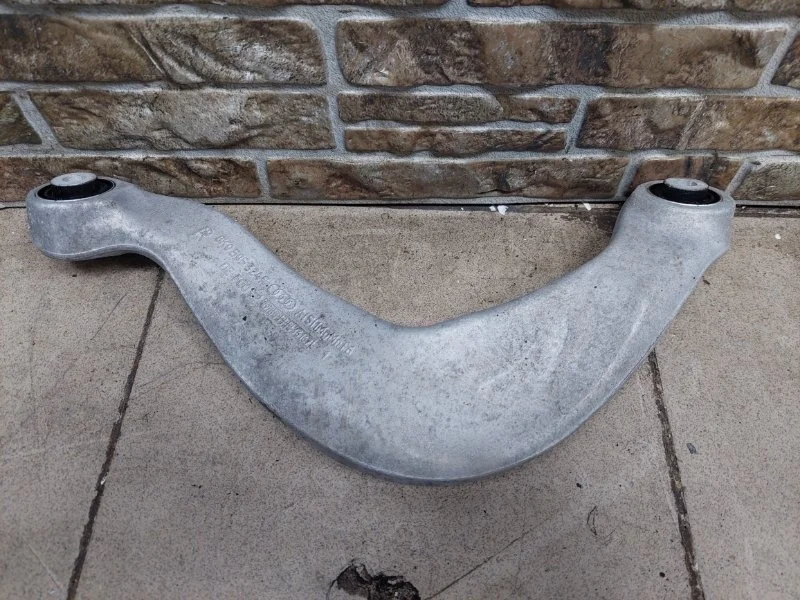 Рычаг подвески нижний Audi Q5 2010 8R